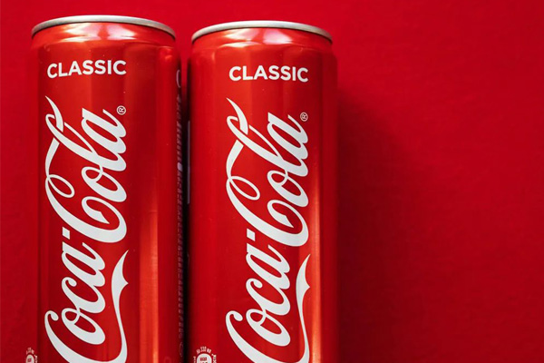 OFL-Partner | Coca-Cola-LOGO wird auf das Umarmungs-Logo (Hug) aktualisiert
